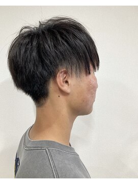 ミシュタ(mishuTA) メンズツーブロックスタイル