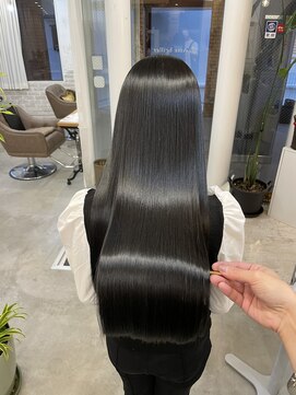 シツ(situ) ☆ブルーブラック+髪質改善TR☆