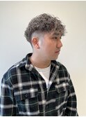 【ハクラ】ブリーチパーマ シルバーアッシュ フェード メンズ