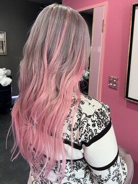 ヴィアンジュ(viange) #シルバーアッシュ#ラベンダーピンク#ブリーチ#シールエクステ