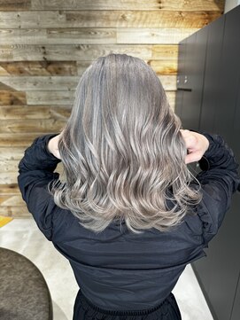 ベイショア(Bay Shore NY) ホワイトベージュグレージュグレーベージュシルキーベージュ