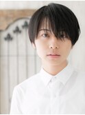 長めバングがレトロsexyなアッシュブラックショートi与野