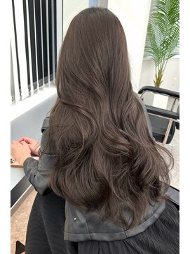 ランズ(LANDS) レイヤーカット　アッシュブラウン 【韓国ヘア 大阪 梅田】