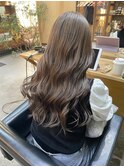 ケアブリーチチョコレートグレージュ顔周りレイヤーカット韓国
