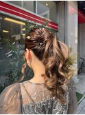 巻きポニーテール