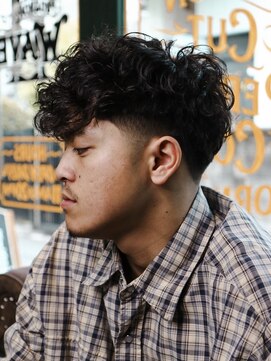 プロショップウェーブ セカンド(PRO SHOP WAVE II) スペインカール/プードルパーマ/メンズパーマ/ニュアンスパーマ