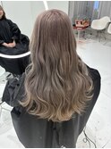 透明感ミルクティーグレージュカラー