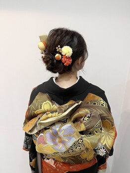 アンドットエス 銀座(and.S)の写真/《駅徒歩0分》特別なお出掛けの日も♪冬のイベントでも可愛く&華やかに♪プロの技術で着崩れの心配なし☆