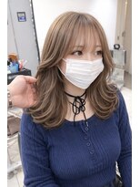 ユニークノベル 中央林間(unique novel)&nbsp;くびれレイヤー×透明感ベージュ　初ブリーチおすすめ