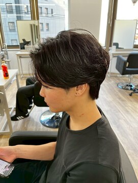 アイトーキョープラスシー 横浜(AI TOKYO+Sea) MEN’S横浜/センターパート/シャドウパーマ/フェザーパーマ