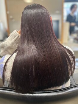 ケシキ 佐賀(keshiki)の写真/朝もサラリとまとまり、乾かすだけのナチュラルなお洒落さ◎真っすぐすぎない柔らかな大人ストレートに。