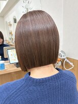ラフテル(RAFTEL)&nbsp;艶感ベージュの王道ミニボブ