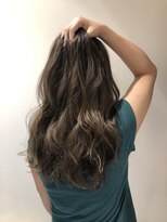 ロンド ブランシュ 錦糸町北口(Lond blanche)&nbsp;カーキグレージュ☆ランダムウェーブ【シバタ】