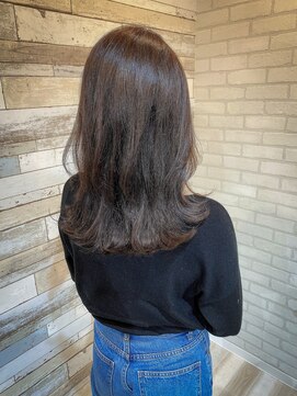 マーリャヘアー(mallia hair) くびれ外ハネセミロング