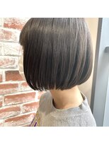 アルマラ(AR.MARA)&nbsp;【AR.MARA】 アッシュグレー × 丸みボブ