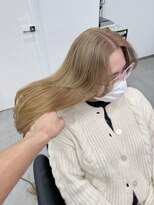 アース コアフュールボーテ 熊谷店(EARTH coiffure beaute)&nbsp;カーキーベージュ_ハイトーン_ケアブリーチ