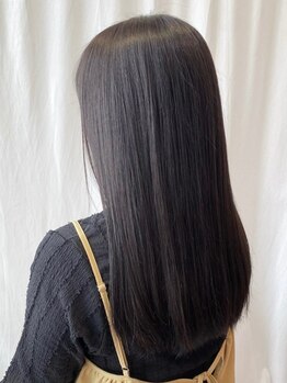 ヘアーアンドビューティー エレガンス(HAIR&BEAUTY Elegance)の写真/《新しい縮毛矯正技術＊ファイバープレックスストレート》クセを伸ばしつつ、髪をケア◎しなやかな質感に♪