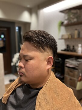 ホリミヤ(HORIMIYA) スキンフェード×パートスタイル