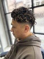 ディスパッチヘアー 西宮店(DISPATCH HAIR) フェードとパーマとハイライト