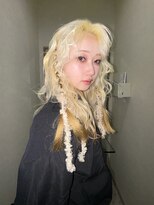 シー(SEE.)&nbsp;blonde