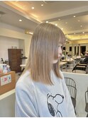 ミルクティーベージュ