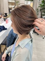 ステアケース 武蔵小杉店(stair:case) 大人かわいいハイライトベージュハンサムショートボブ