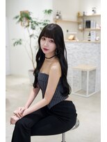 アム 表参道(am) 小顔薄めバンググレージュレイヤーロング前髪パーマ黒髪