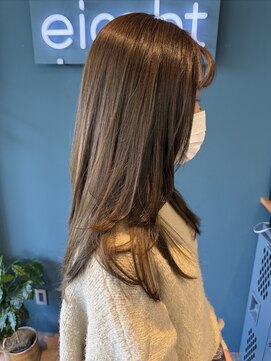 エイト(eight) ミルクティオリーブベージュ＋レイヤー