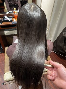 ヘアリゾート粋 ドゥオ 新宿南口店(dua) グレージュ/イルミナカラー/髪質改善