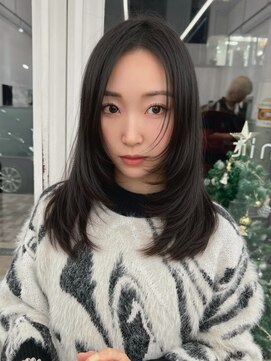 ニトバイアンキシム(nit by ahnkism) 【レイヤーカット】韓国ヘア顔まわりカットロングレイヤー堀江