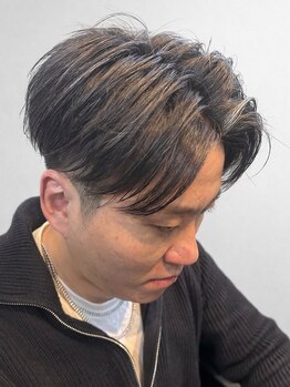 オンリー(only)の写真/「一流の男は、身だしなみも一流に」当サロンでは、大人の男性にふさわしい洗練されたスタイルをご提案。