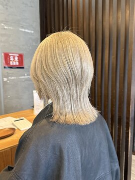 ブランシェ 小牧店(BRANCHE) ホワイトベージュ〔西尾〕