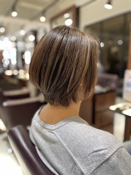 アイフィール アヴェダ 瑞江店(i feel AVEDA) 【佐々木】女性らしいショートカット♪