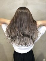 イロ ジェイアール JR奈良店(IRO) グラデーションカラー《シルバーグレージュ》