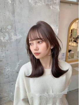 エレノア トーキョー 恵比寿(ELEANOAH TOKYO) 余白カバー　くびれるレイヤーカット