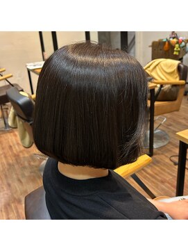 シキオリ(SHIKIORI) 夏こそ、肩上ボブが可愛い