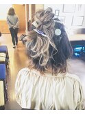 私服に合うお出かけヘアアレンジ