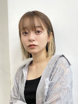 サンク 原宿 表参道(cinq) インナーカラー外ハネボブダブルカラーケアブリーチハイライト