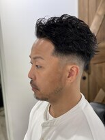 40代髪型メンズラフパーマ　ツイストスパイラル