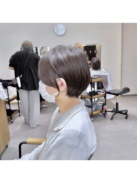 ヘアーベースティビ(Hair Base OTiBi) まるみショート
