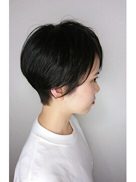 ☆ 暗髪ハンサムショートスタイル ☆