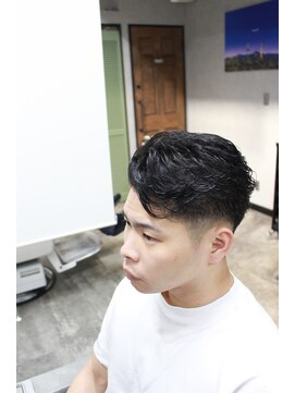 ニューオールド 三軒茶屋(NEW OLD) 2ブロック×七三スタイル