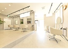 アグ ヘアー ロウ 境町店(Agu hair row)の雰囲気（ゆったり寛げる居心地の良い空間です。）