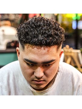 リットインダハウス(LIT INDA HOUSE) カーリーパーマ