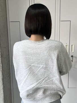 リリアン(ReLien) プツッと切りっぱなしボブ