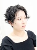 【モリオ松戸 藤原】黒髪ショート パーマ大人かわいい