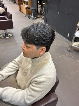 ペルソナ(PERSONA) 『毛流れパーマ』