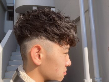 エムズコントロール(m's control.)の写真/【宮之阪駅3分】メンズパーマで動きを出したスタイルが人気！毎朝のスタイリングも楽にキマります★