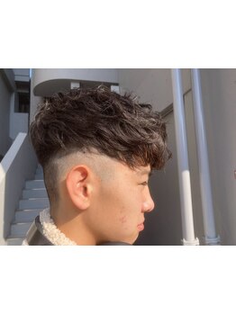 【宮之阪駅3分】メンズパーマで動きを出したスタイルが人気！毎朝のスタイリングも楽にキマります★