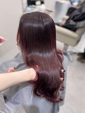 アール 横浜(R) 【ユゲミナミ】ブリーチ無しカラー×美髪改善